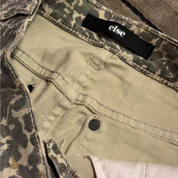 Else - Denim Leopard Print Jean Mini Skirt - Picture 6 of 6